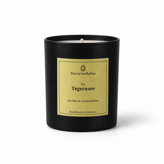 Typ Tegernsee Duftkerze 210g - Heu & Lindenblüten BavarianRelax
